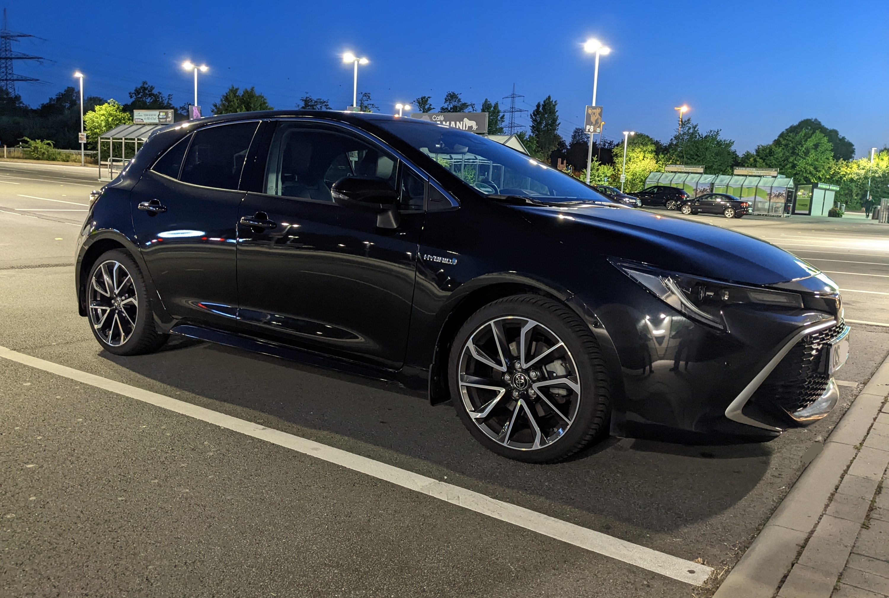 Corolla Hatchback Lounge