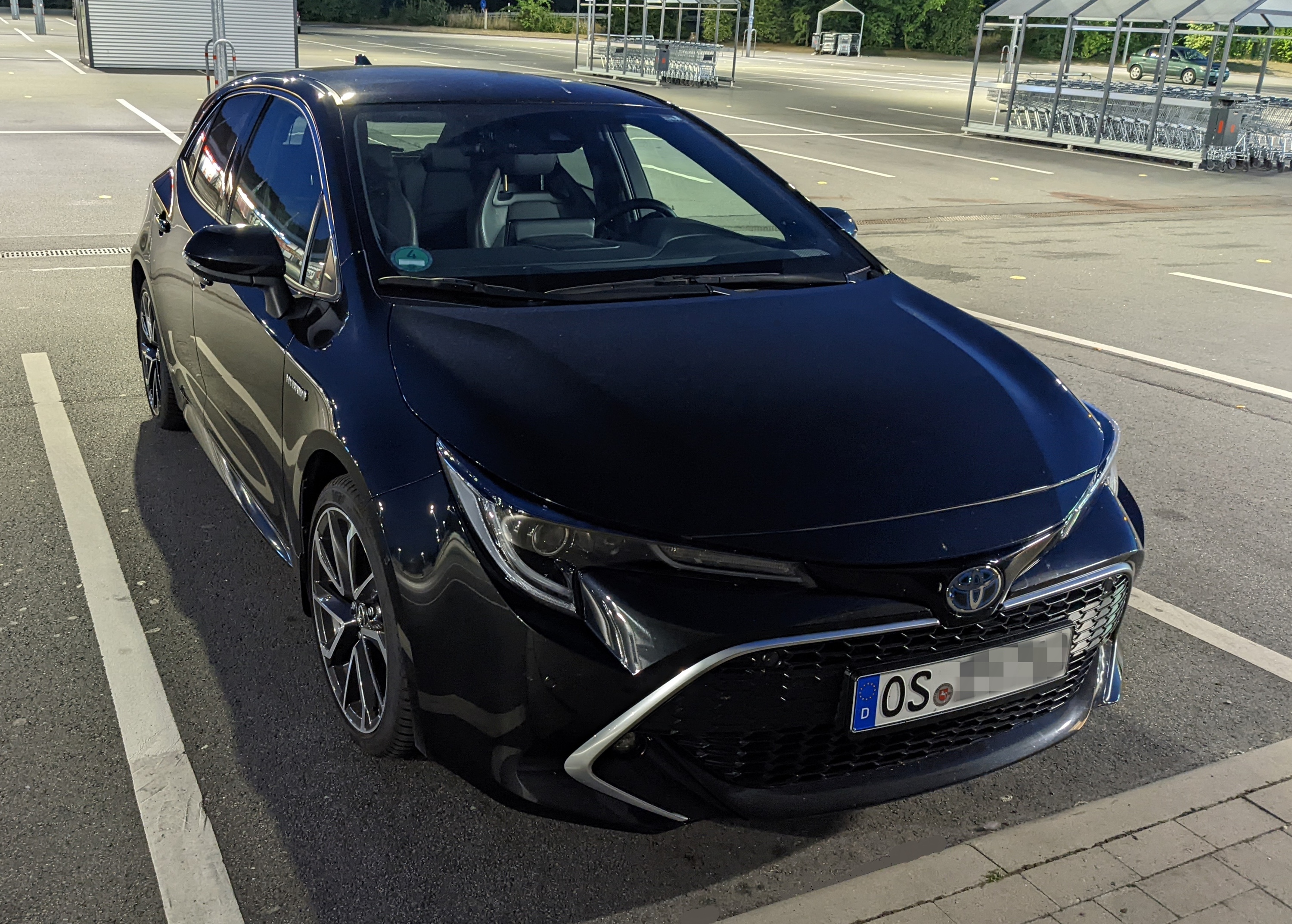 Corolla Hatchback Lounge